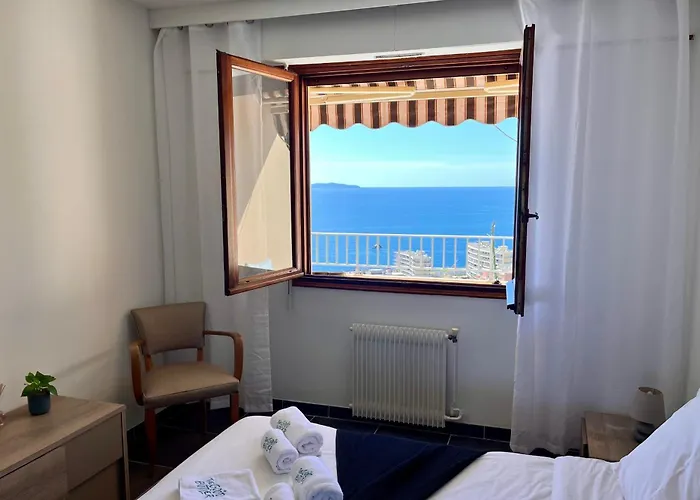 Dany - Apartment With Large Balcony And Sea View