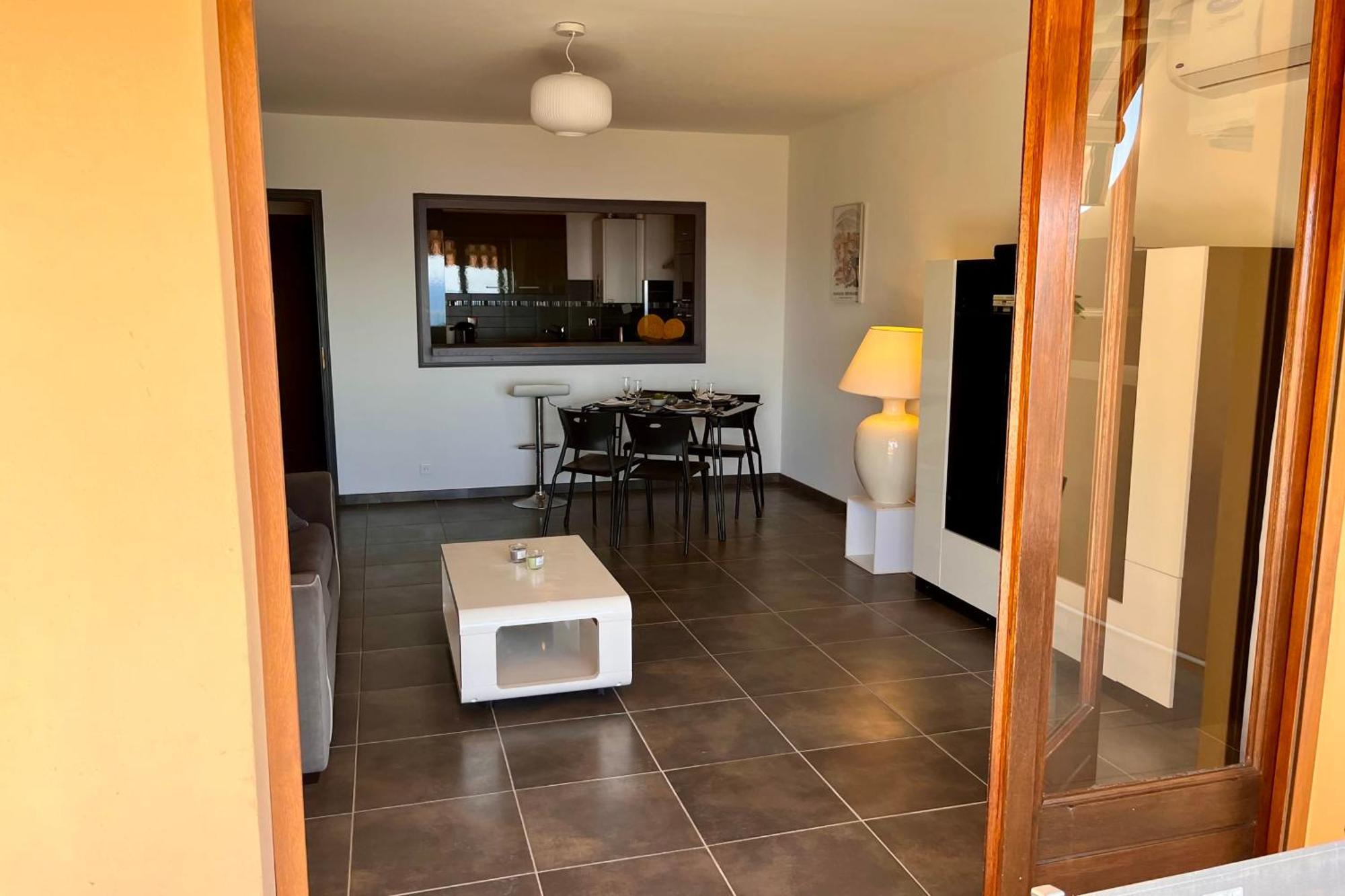 Appartement Dany - With Large Balcony And Sea View *